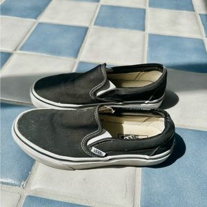 VANS CLASSIC SLIP-ON SHOE